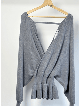 Chaleco gris escotado