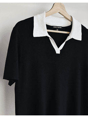 Polera de punto cuello piqué