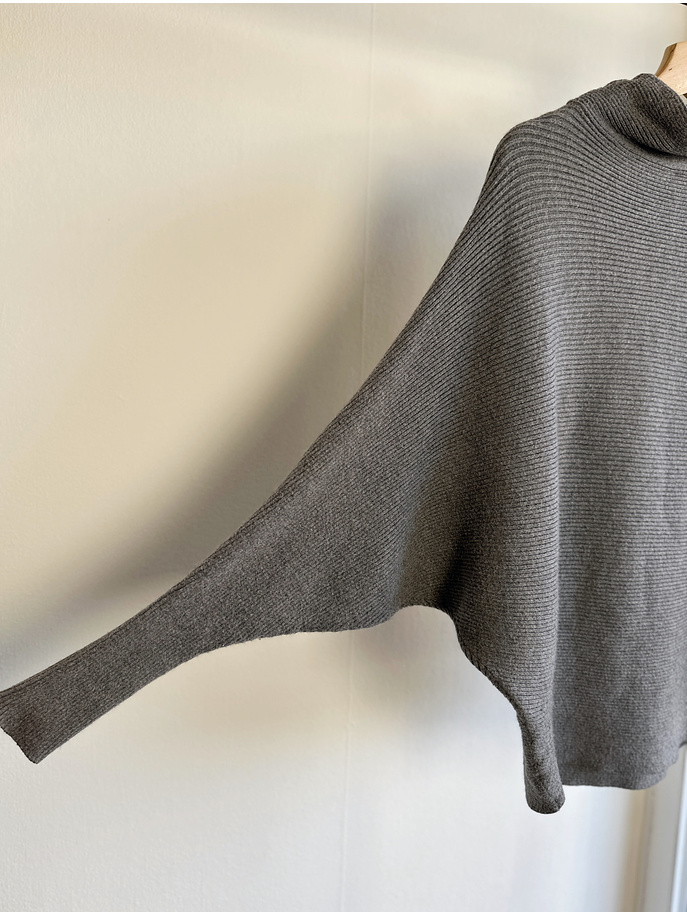 Chaleco gris acanalado 4