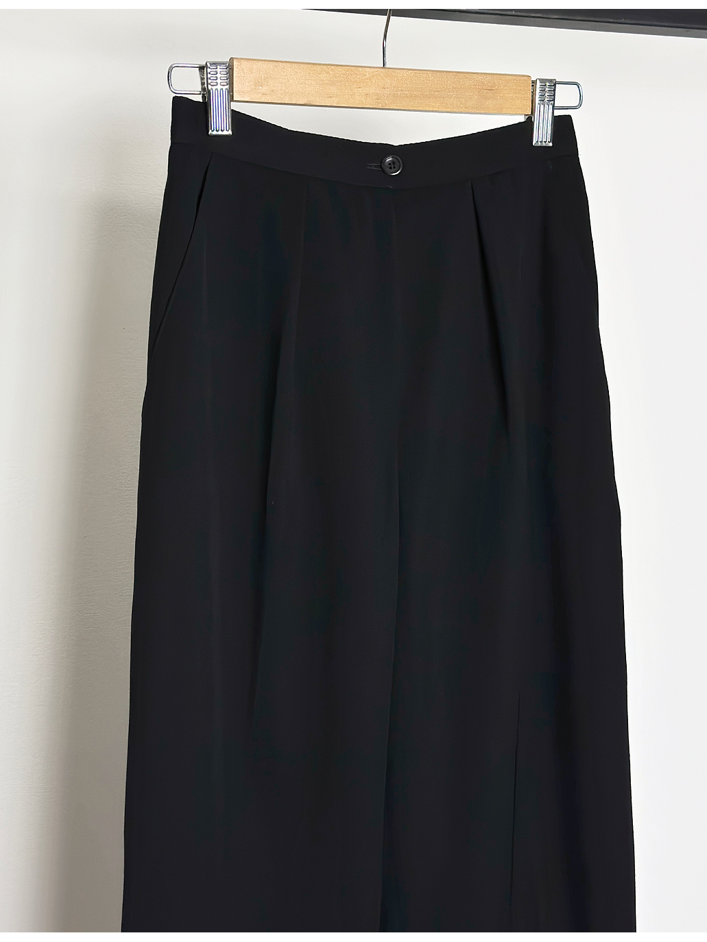 Pantalón de lana negro 2