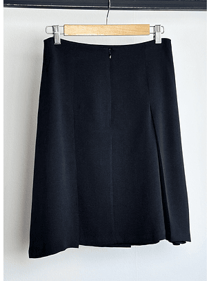 Falda de seda negra tableada