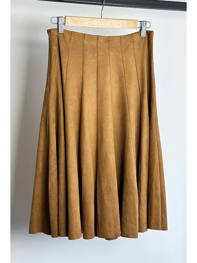 Falda café tipo gamuza 1