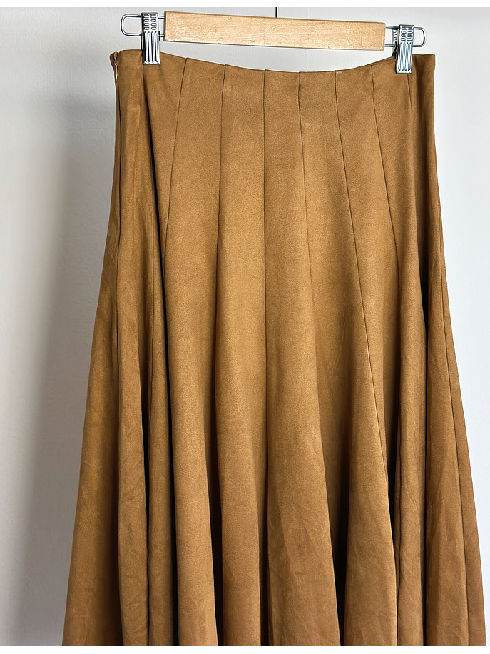 Falda café tipo gamuza 2