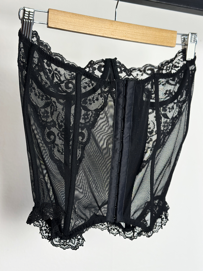 Corset encaje negro 3