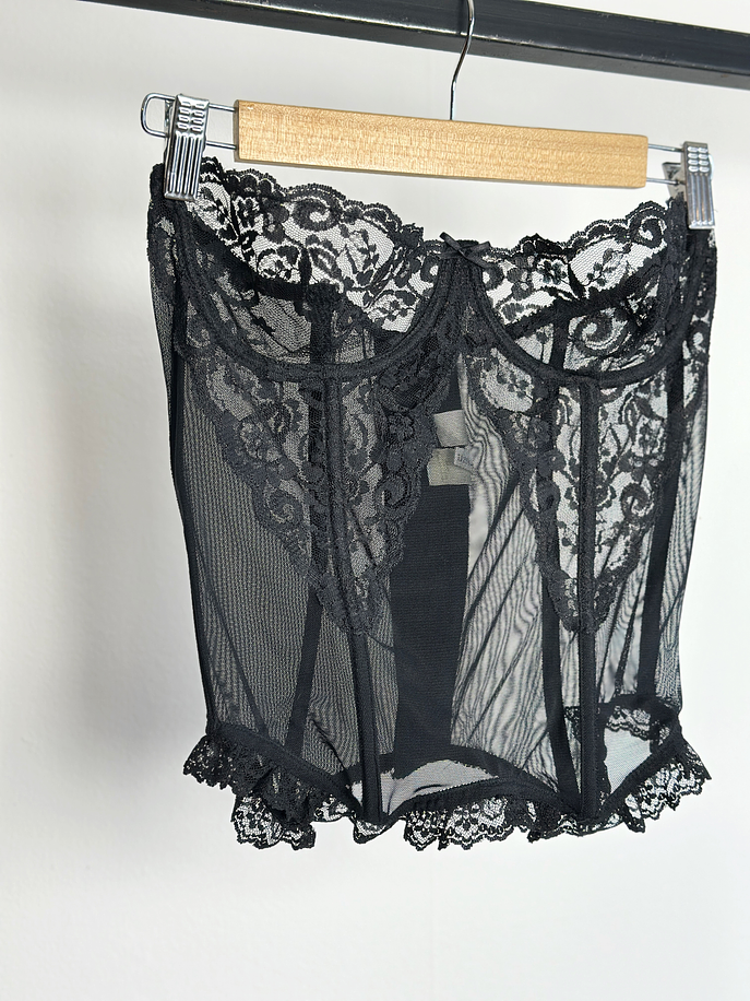 Corset encaje negro 1