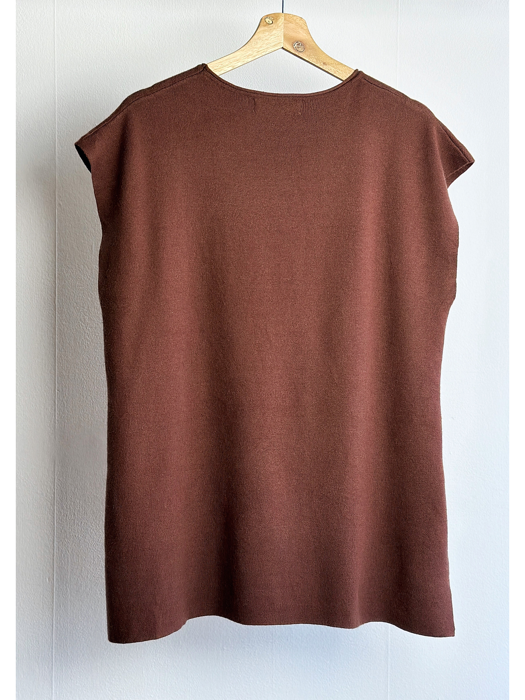 Polera de punto café  3