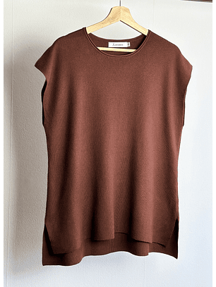 Polera de punto café 