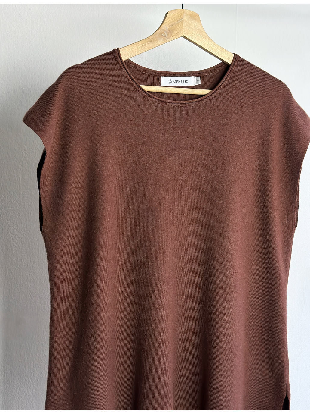 Polera de punto café  2