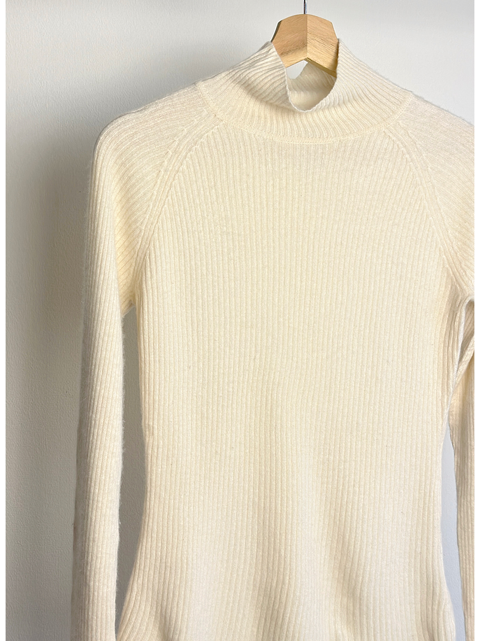 Chaleco cachemira crema 2