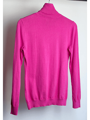 Chaleco fucsia cuello alto