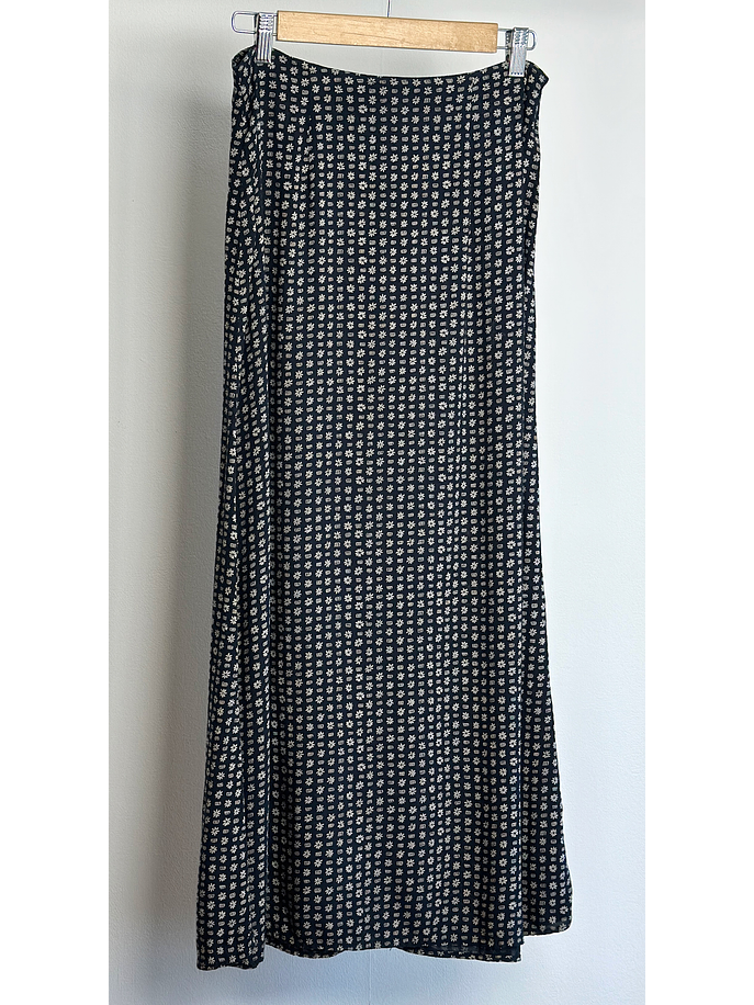 Falda midi floreada 1