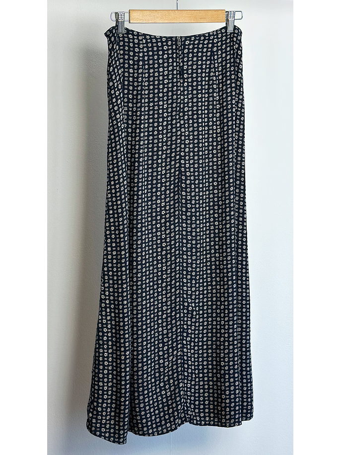 Falda midi floreada 4