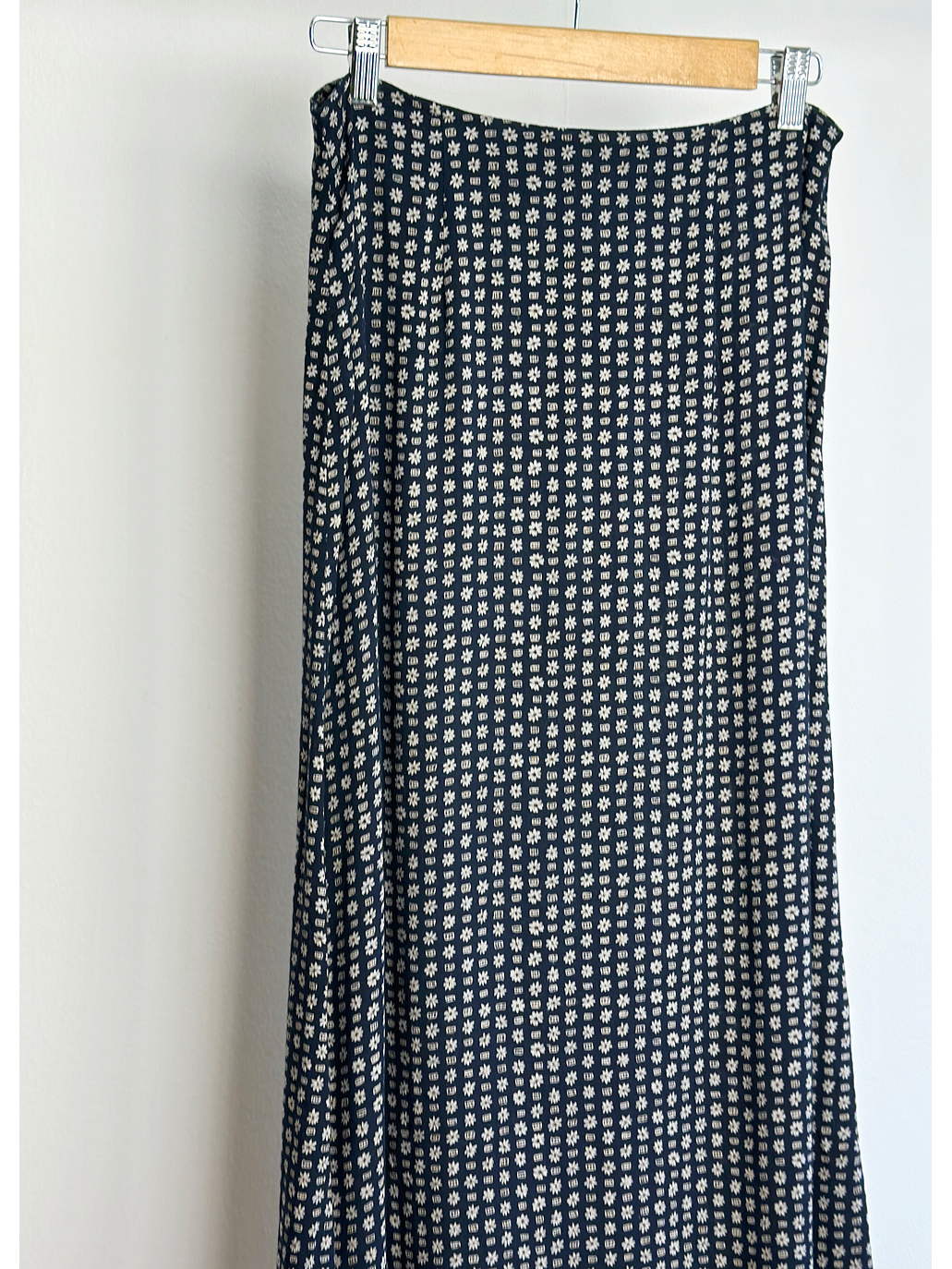 Falda midi floreada 2