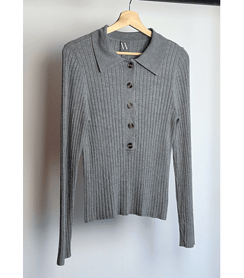 Polera gris acanalada