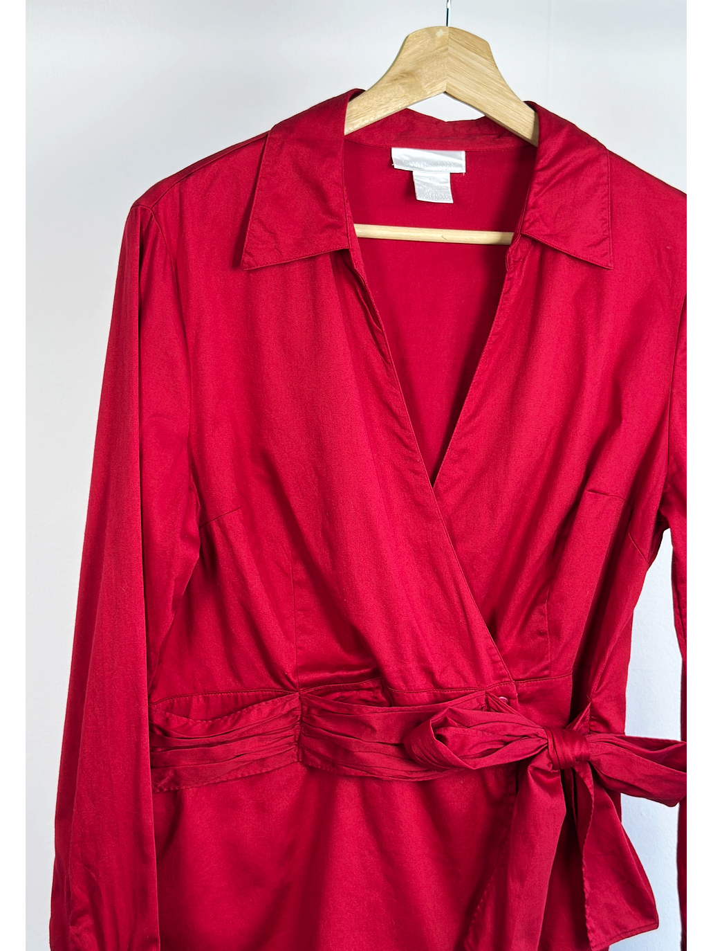 Camisa roja con cinta 2