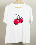 Polera blanca estampada 