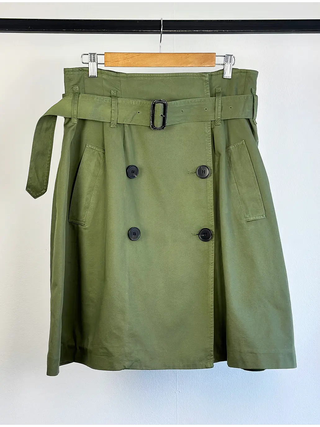 Falda verde militar 1