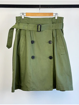 Falda verde militar