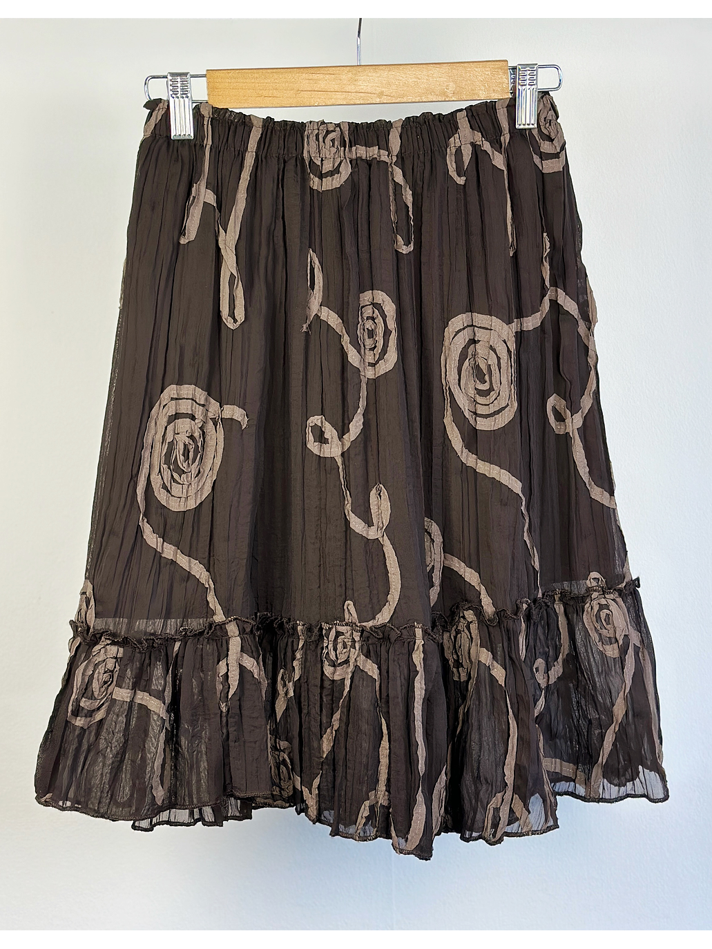 Falda café bordada 2