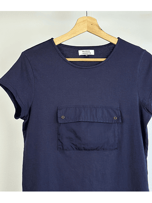 Polera azul cargo