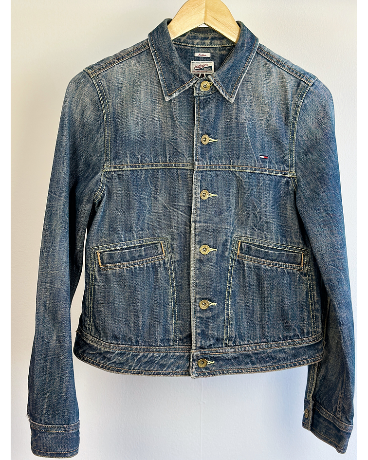 Chaqueta denim azul lavado