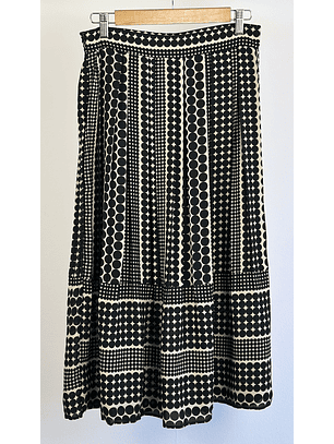 Falda tableada puntos