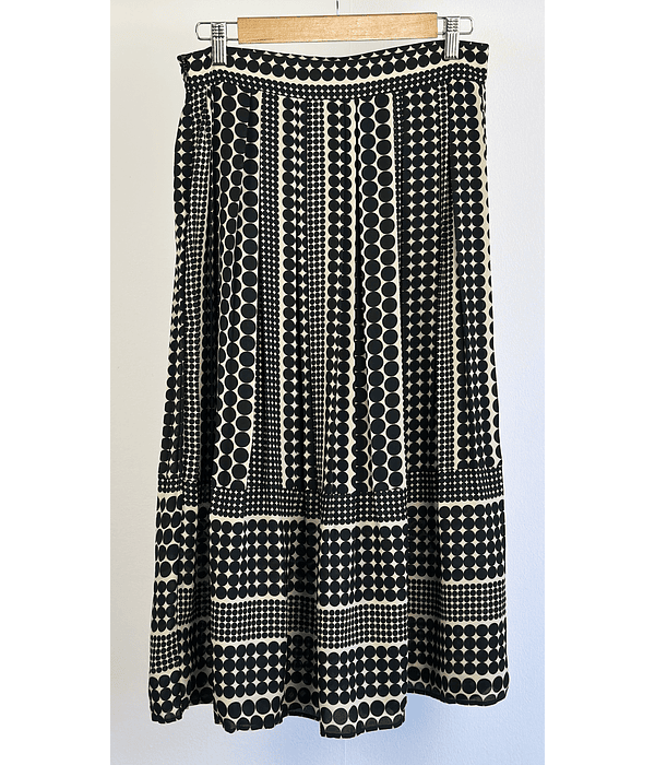 Falda tableada puntos