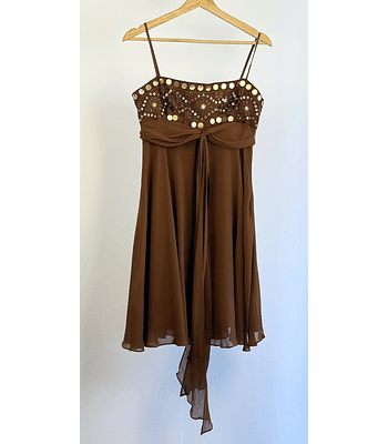 Vestido café de seda 