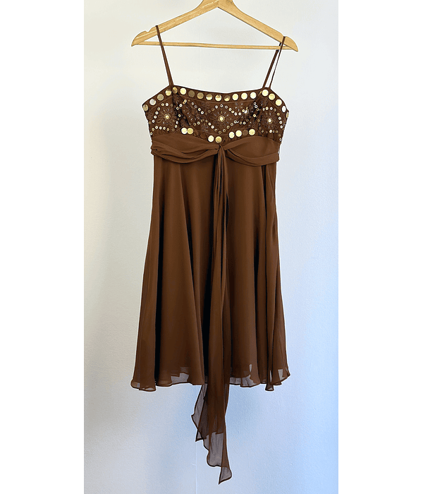 Vestido café de seda 
