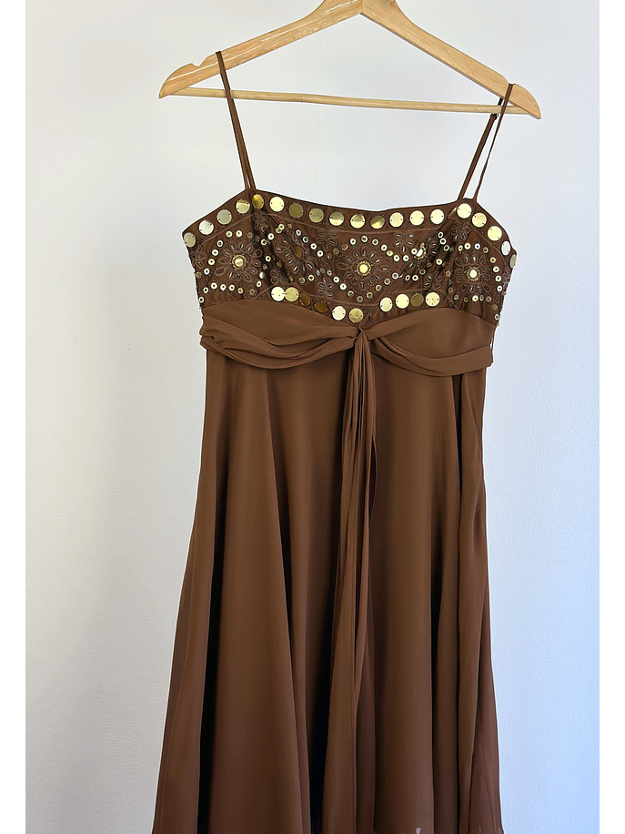 Vestido café de seda  3