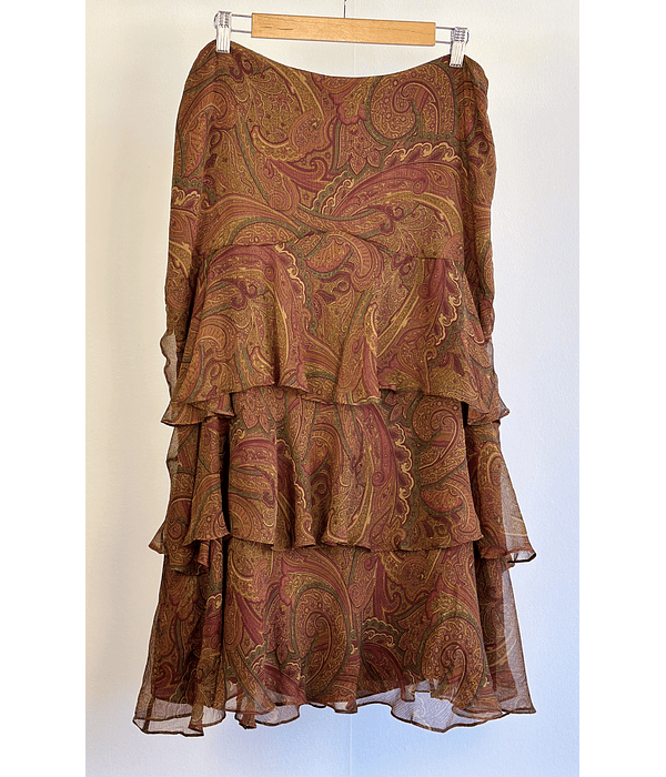 Falda de seda vuelos