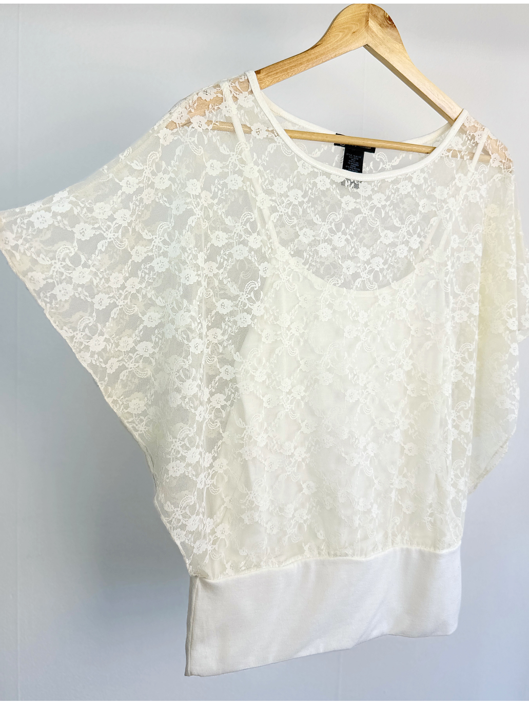 Polera blanca encaje 2