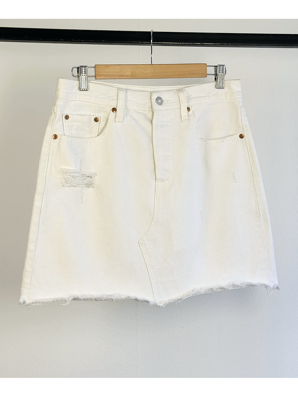 Falda blanca mezclilla 1