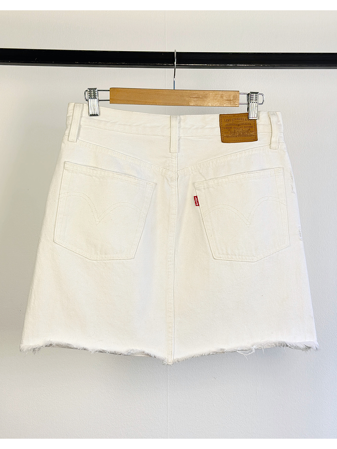 Falda blanca mezclilla 3