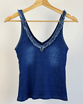 Top azul elasticado