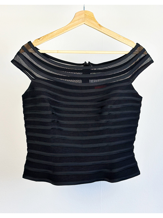 Top negro rayado 1