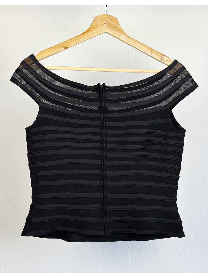 Top negro rayado 2