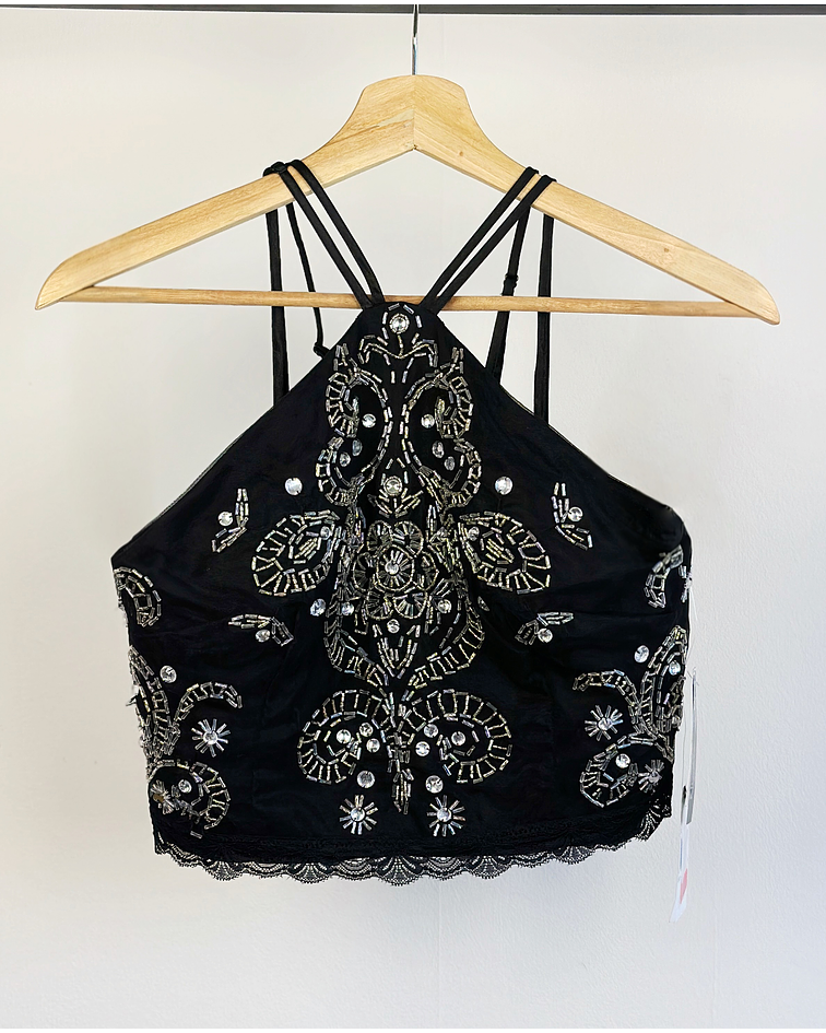 Top negro bordado vintage