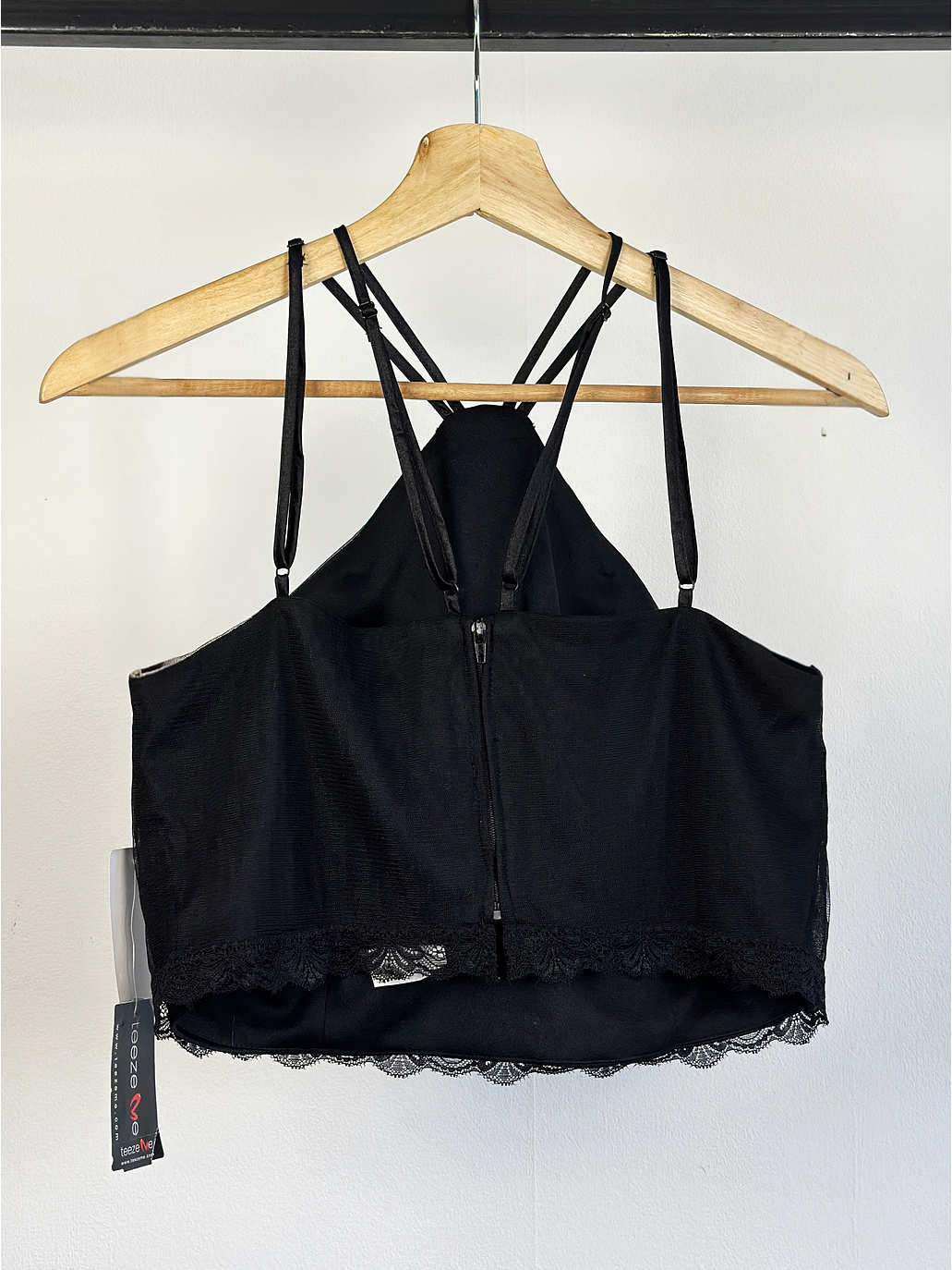 Top negro bordado vintage 3