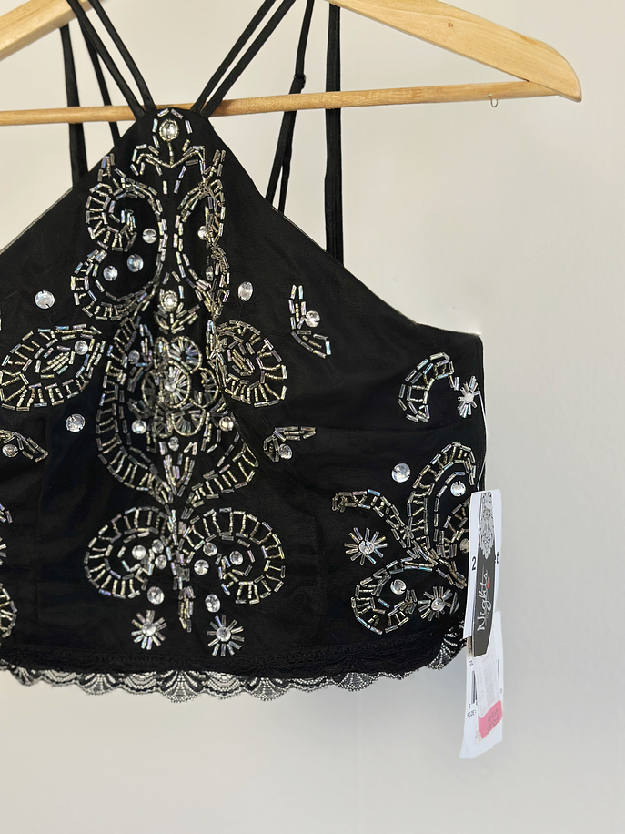 Top negro bordado vintage 2