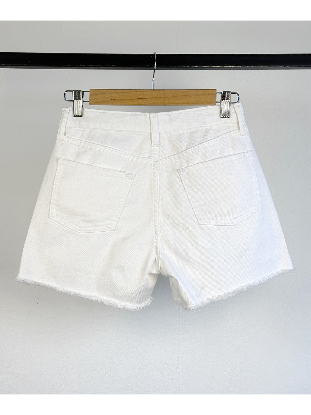 Short de mezclilla blanco 2