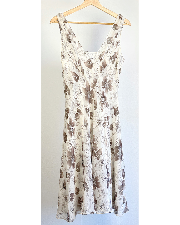 Vestido de seda floreado 