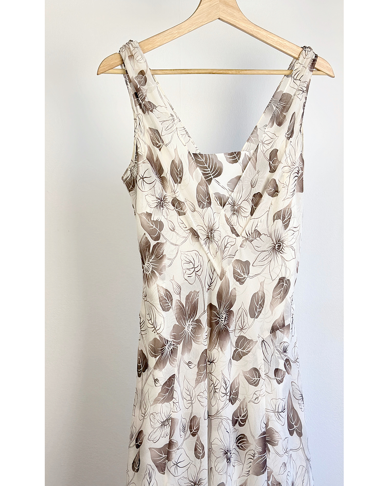 Vestido de seda floreado 