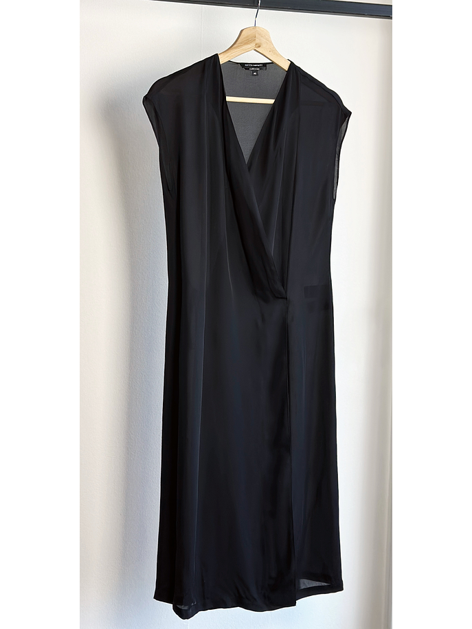 Vestido de seda negro 1