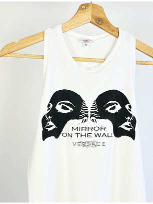 Top sin mangas estampado