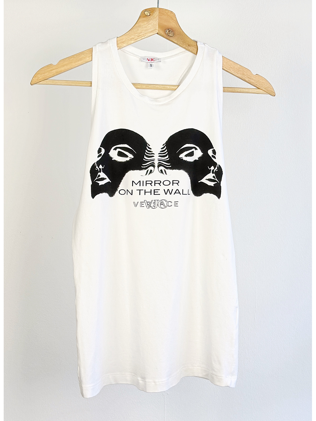 Top sin mangas estampado 1