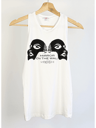 Top sin mangas estampado