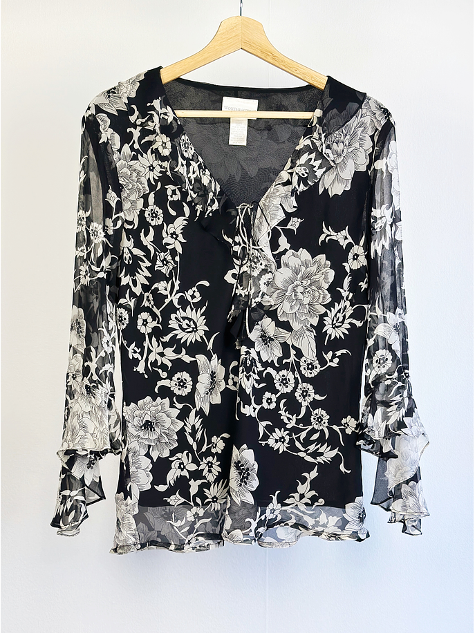 Blusa de seda floreada 1