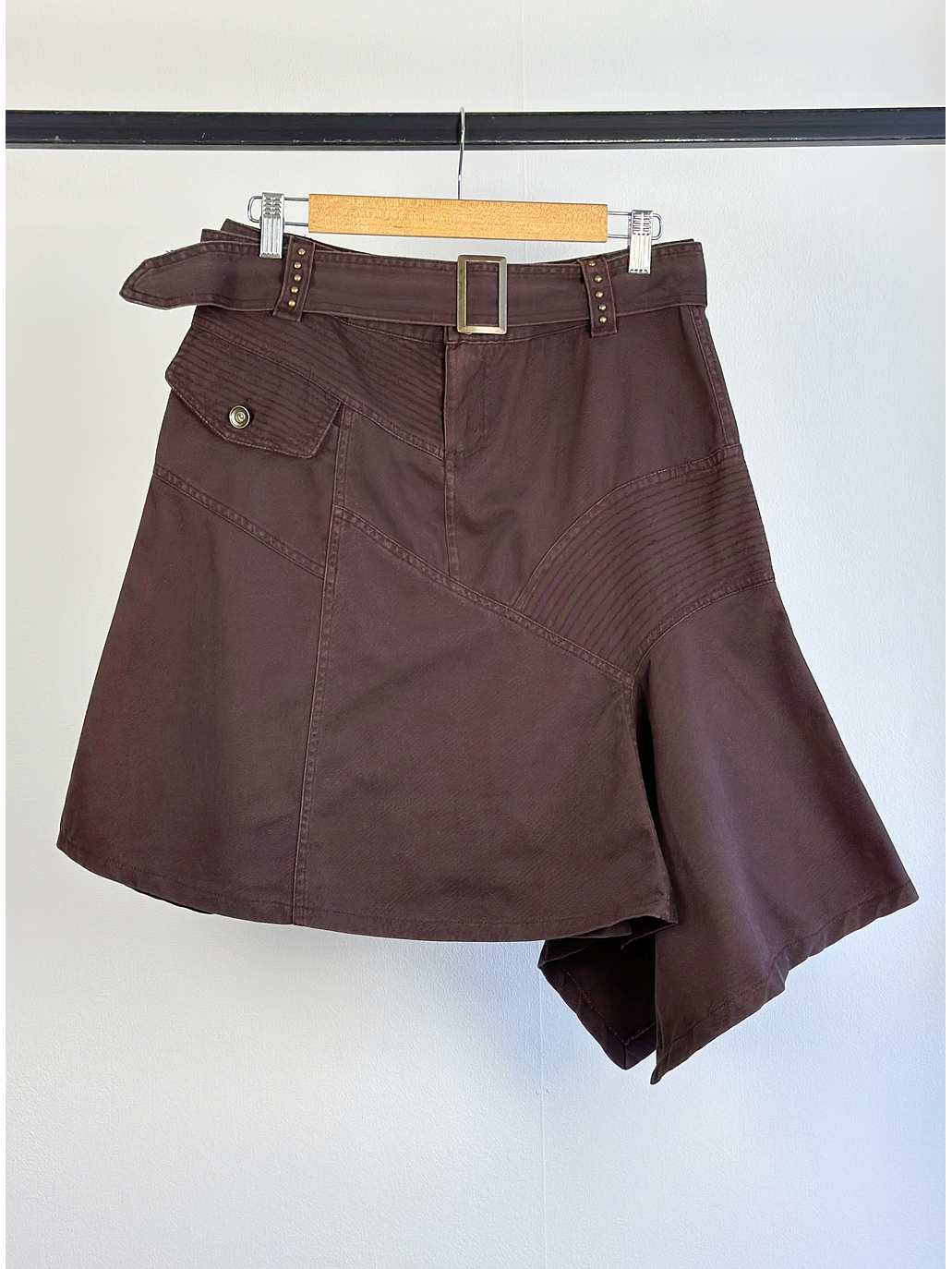 Falda café asimétrica 1