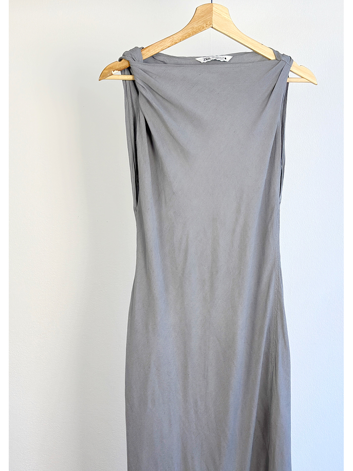 Vestido gris largo 2